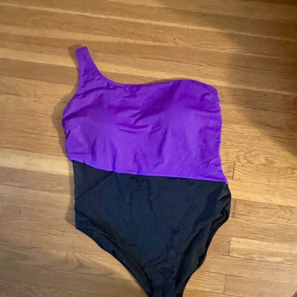 Purple & Black Womens  One Piece Swimsuit with mesh side. NEW with hygenic panel